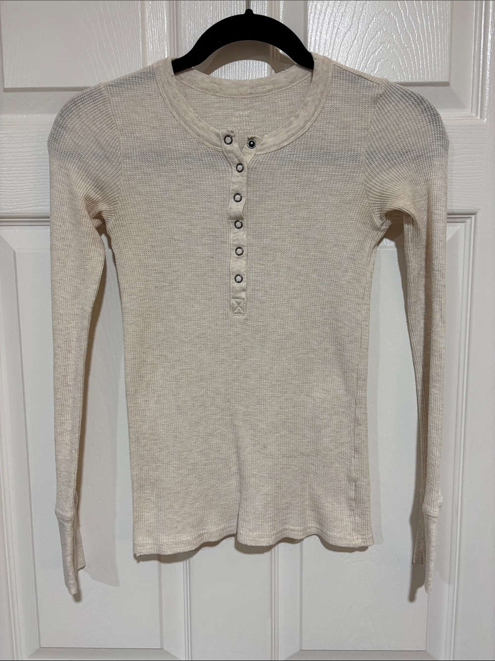 Aerie Long Sleeve Thermal Henley Off White/ Beige Shirt Size XXS